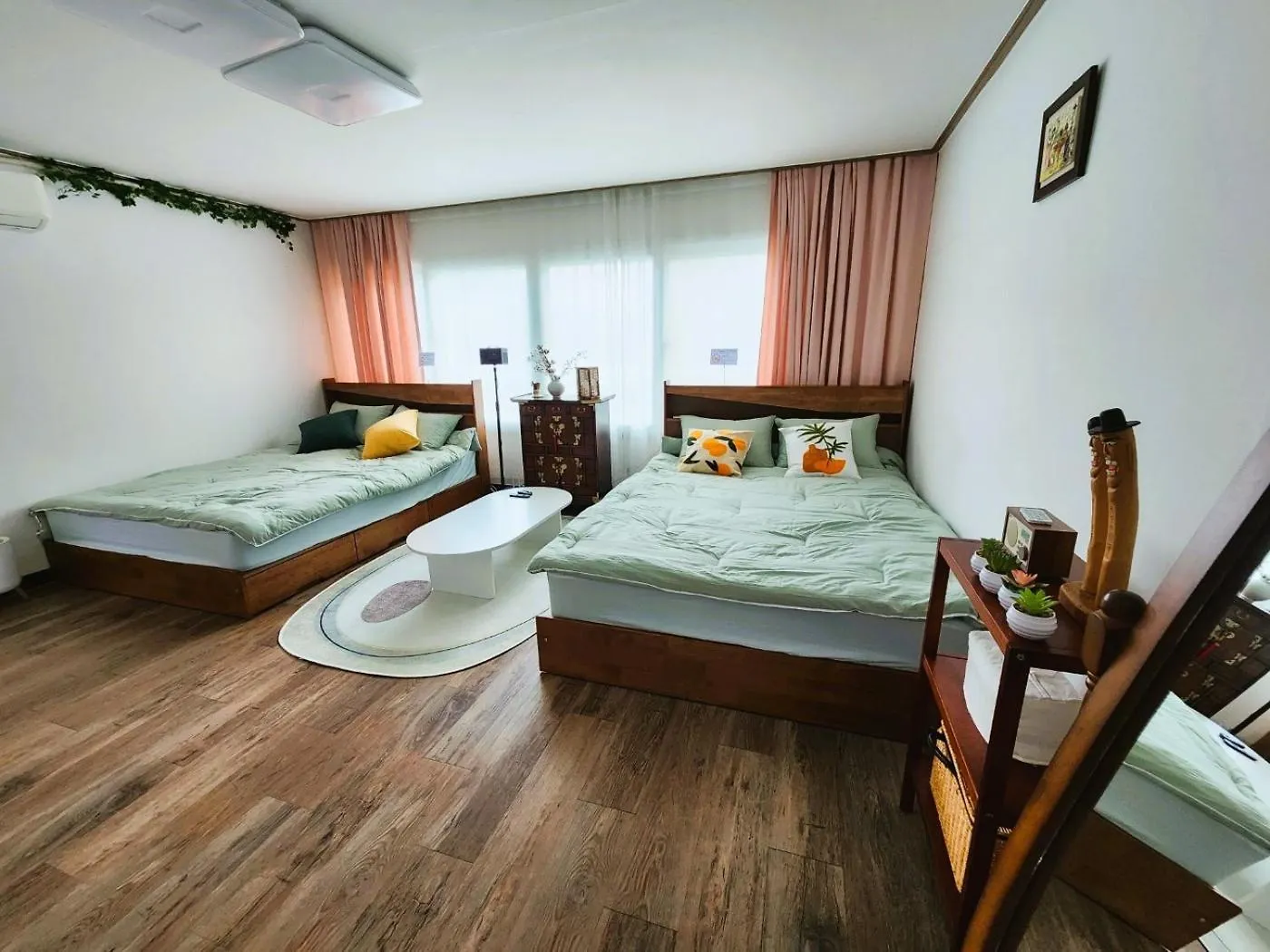 Jb Stay#Hongdae & Sinchon 10Min#Double Room Seoul 0*,  South Korea